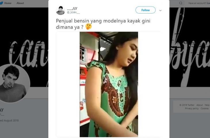 Video &quot;PENAMPAKAN&quot; Gadis Cantik Penjual Bensin Yang Bikin Netizen Rela Antri!