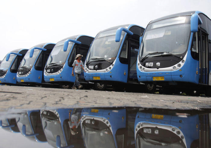 Peta kemelut Zhongtong Transjakarta