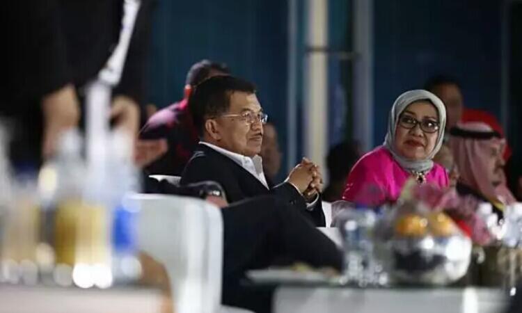 Gak Minta Banyak, Mohon Majukan Sepakbola Indonesia ya Pak Jokowi