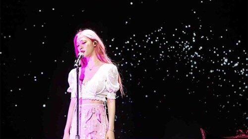 Bunuh Diri Sulli dan Kejamnya Jempol Warganet Korea