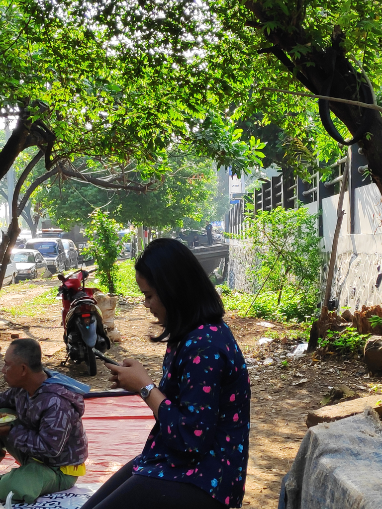 Penjual Nasi Uduk Bening Di Cibinong