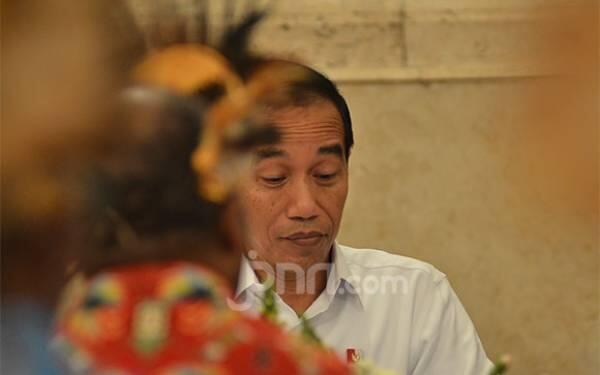 Pelantikan Jokowi - Kiai Ma'ruf Amin Molor Satu Jam