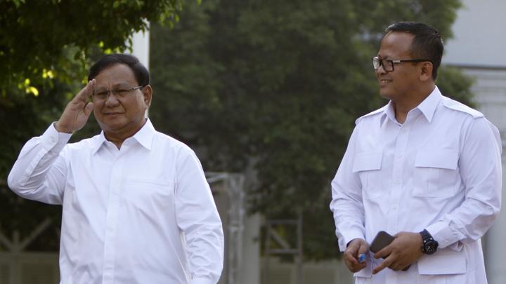 PKS Minta Prabowo Ukur Marwah Dirinya Jika Masuk Kabinet Jokowi