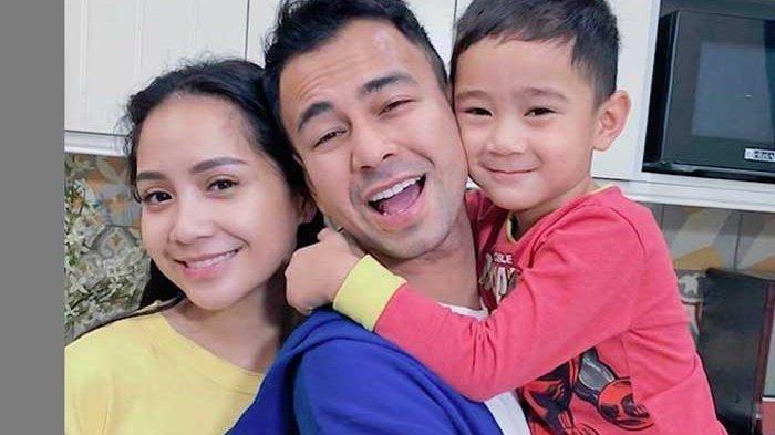 Raffi Ahmad Mundur dari ‘Dunia’ yang Membesarkan Namanya, Kenapa?