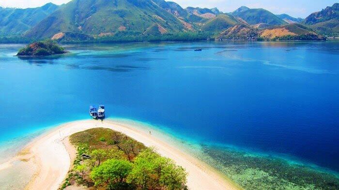 Tarif Premium Wisata Pulau Komodo 14 JT? Mahal. Ini 5 Alasannya!