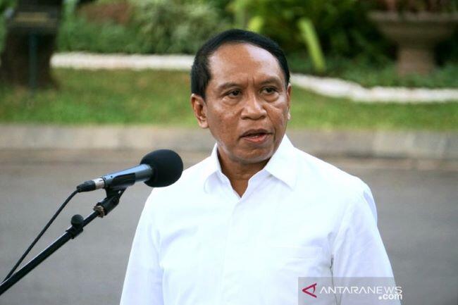 Ketika Jokowi Tak Lagi Pilih Menpora Berkumis