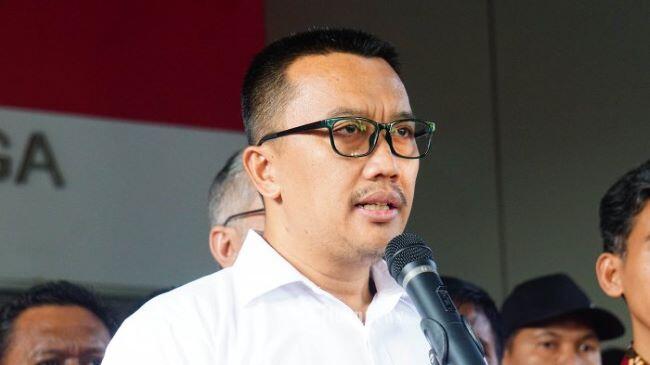 Ketika Jokowi Tak Lagi Pilih Menpora Berkumis
