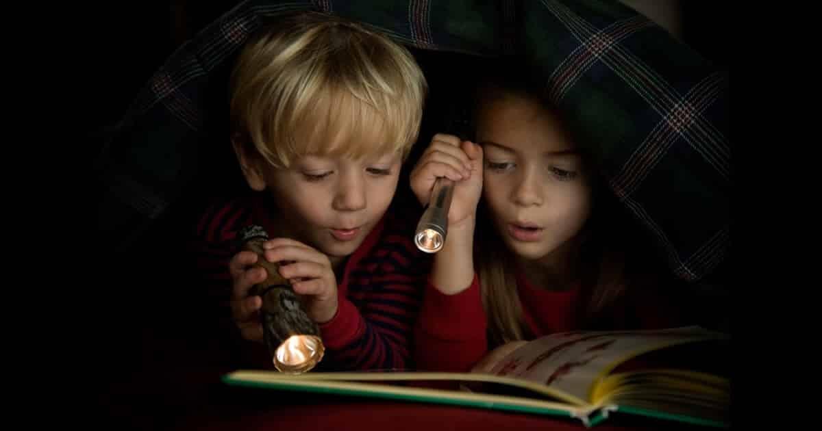 Ingin Suasana Halloween Jadi Tambah Merinding? Baca Ini Deh!