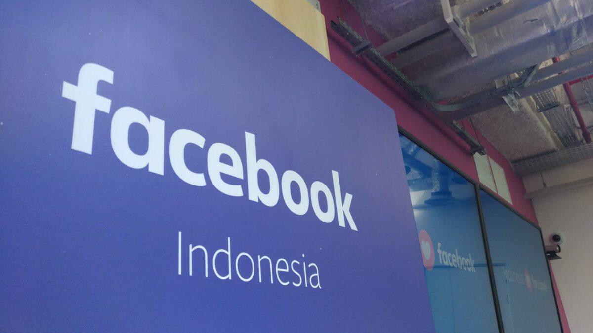 Menkominfo Johnny Plate Diminta "Tutup" Facebook