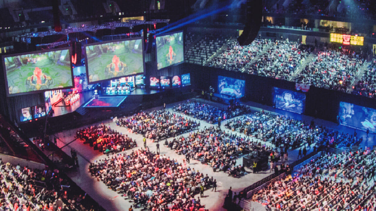 &#91;COC eSports&#93; Apa Sih Yang Di Dapat Menjadi Player eSports? 