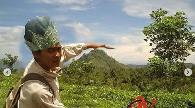 Minta Foto Diedit Menyatu dengan Alam, Malah Jadi Absurd Gak Jelas! Boleh Ngakak? 