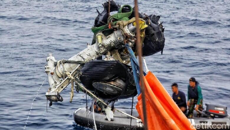 Ini 9 Faktor yang Menyebabkan Jatuhnya Lion Air JT-610 Dari Hasil Investigasi