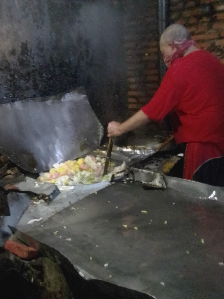 Pengusaha Krupuk Tangguh Itu Bapakku