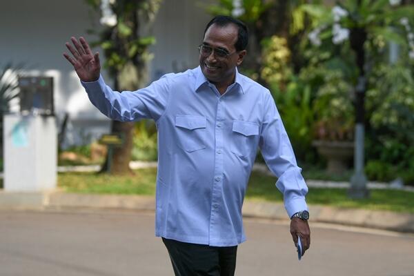 Puji dan Kritik Rizal Ramli Terhadap Menteri-Menteri Pilihan Jokwi-Ma'ruf .