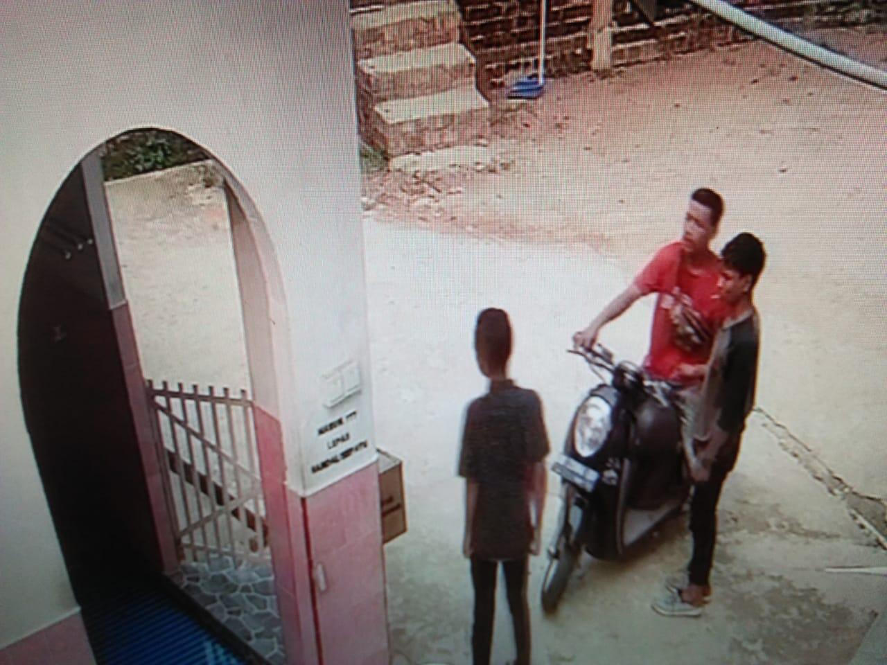 &#91;ASK&#93; TOLONG BANTU JELASIN POTO DARI CCTV GAN. 
