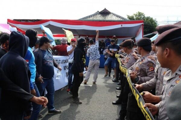Hai, Apa Kabar Kalian yang Kemarin Berantem Gara-Gara Pilpres?