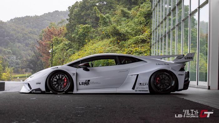 Punya Sportcar Memang Siap Biaya Mahal, Bodykit Lamborghini Ini Hampir 1 Miliar