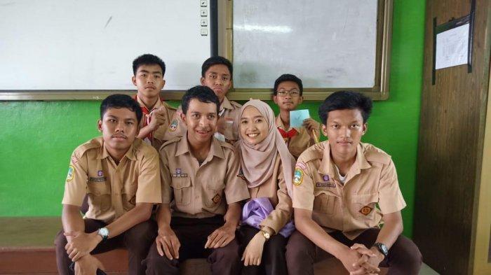 Siswa SMA Ini Bersuara Mirip Jokowi