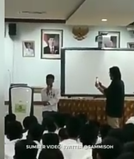 Video Viral Siswa Menirukan Suara Presiden Joko Widodo, Seberapa Mirip? Lihat Ini! 