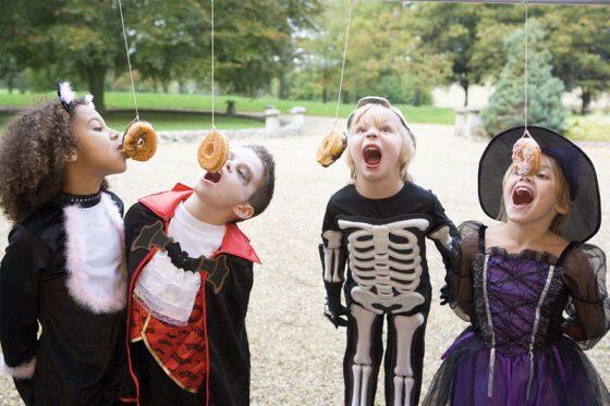  Tips Seru Merayakan Halloween Kecil-kecilan di Rumah, Mau Coba?