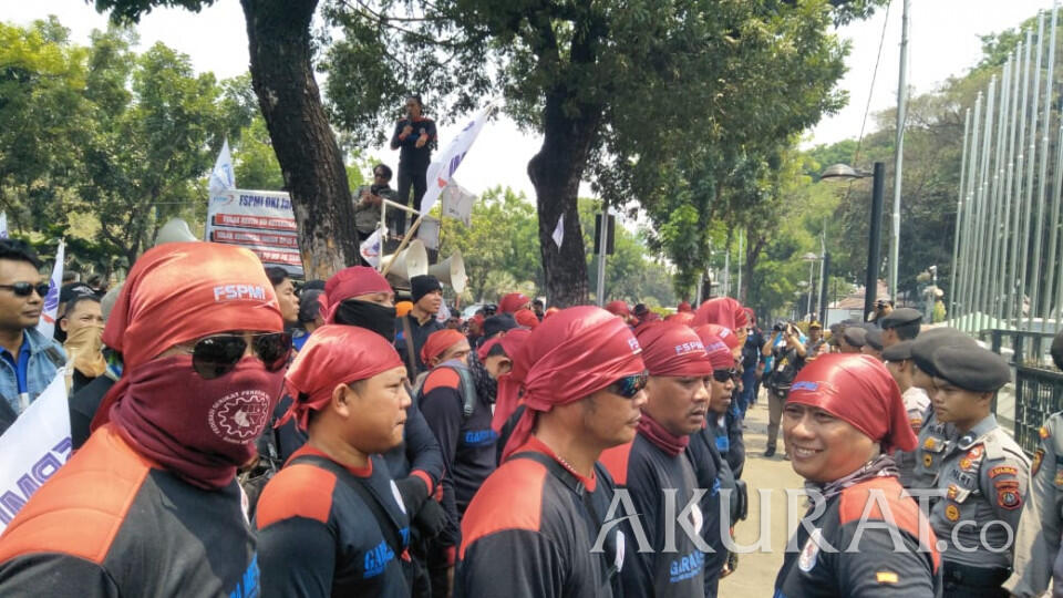 Buruh Desak Anies Baswedan Tetapkan UMP Provinsi Rp4,6 Juta