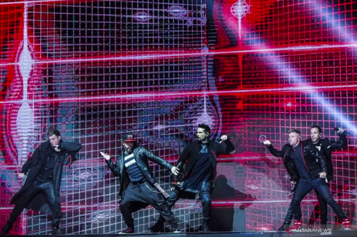 10 Alasan Konser Backstreet Boys di Jakarta PECAH Banget! ...Buat ANE