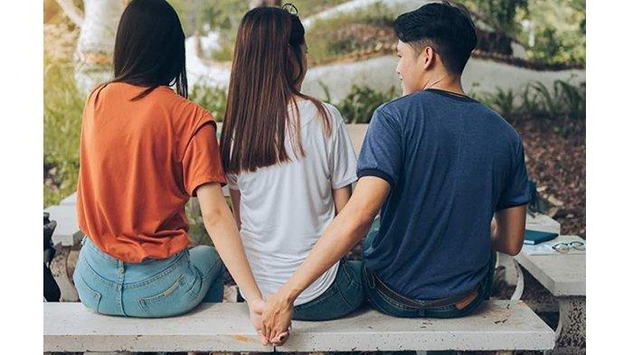 Istri Kabur Dengan Pria lain Karena di Belikan Telur