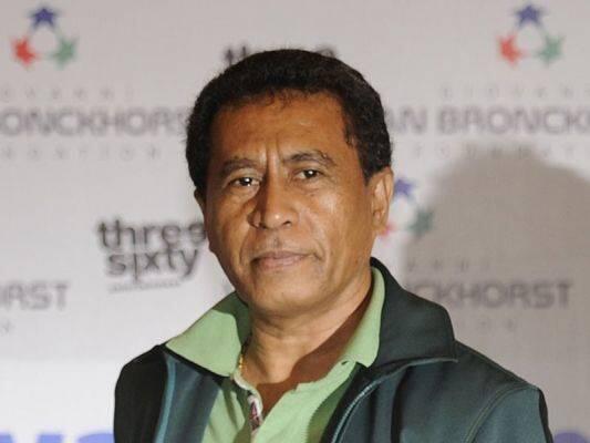 (menuju) KONGRES LUAR BIASA PSSI