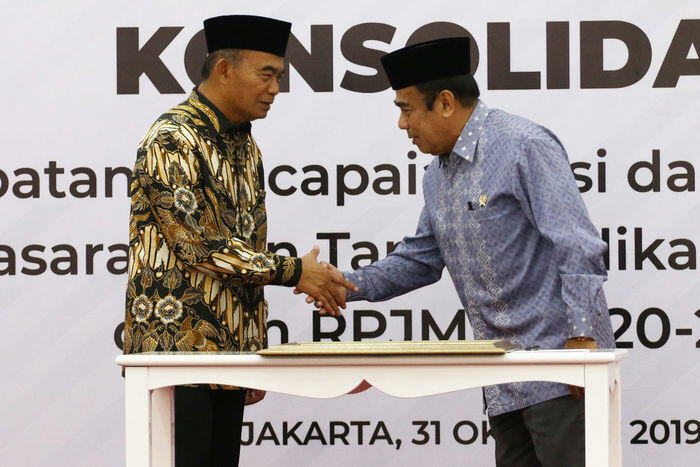 DPR akan panggil Menag ihwal cadar dan celana cingkrang