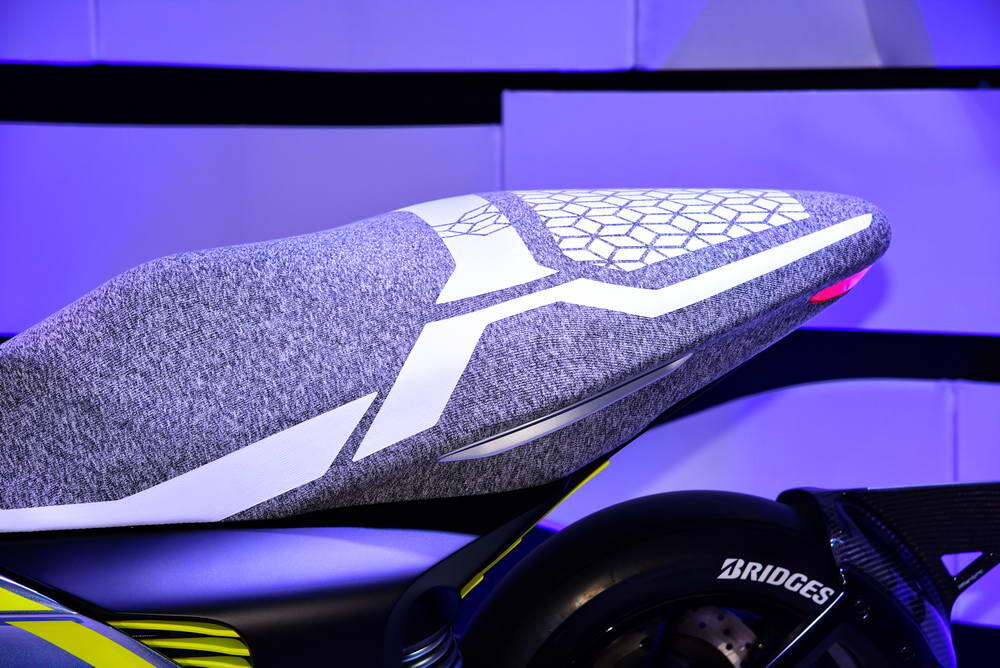 Yamaha E01, Beginilah Bentuk Yamaha NMAX Masa Depan Yang Bisa Jalan Tanpa Bensin