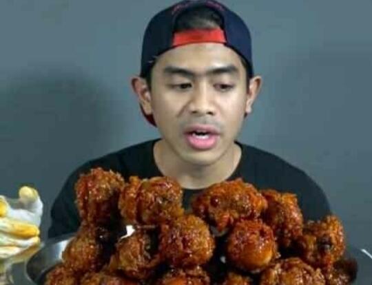 Wow..10 Youtuber Indonesia Dengan Gaji Tertinggi, Ada yang 500 jt😎