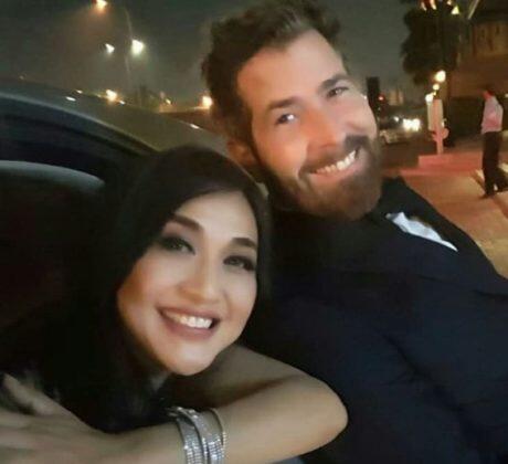 Pacaran Langgeng Banget, Tapi 5 Pasangan Artis Ini Gak Nikah-nikah