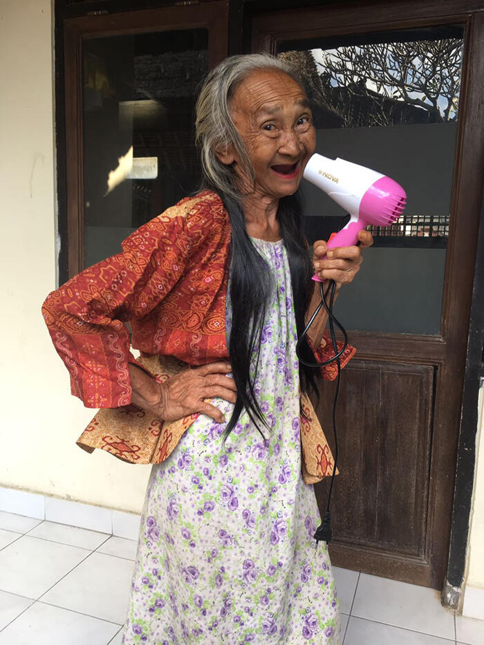 Swag Abis! Nenek-Nenek Kekinian Beraksi, Milenial Kalah Hitz Gan