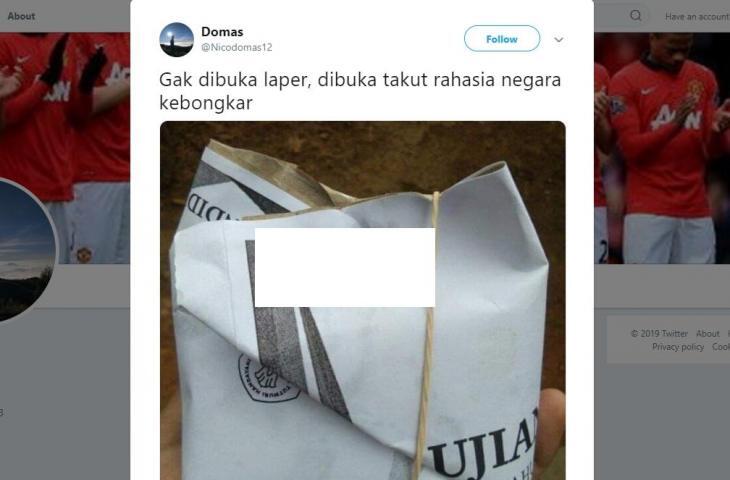 Duh! Beli Makanan Dengan &quot;BUNGKUS&quot; Yang Tak Biasa, Netizen Malah Bingung!