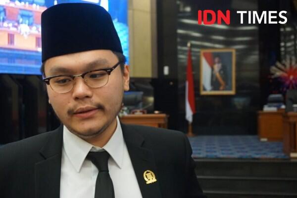 Dari Lem Aibon Hingga Pulpen, Ini 3 Anggaran Janggal di APBD DKI 2020