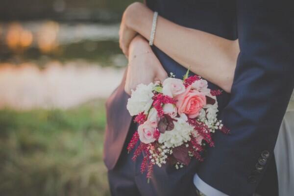 5 Tips Ampuh Biar Pasanganmu Bersikap Romantis