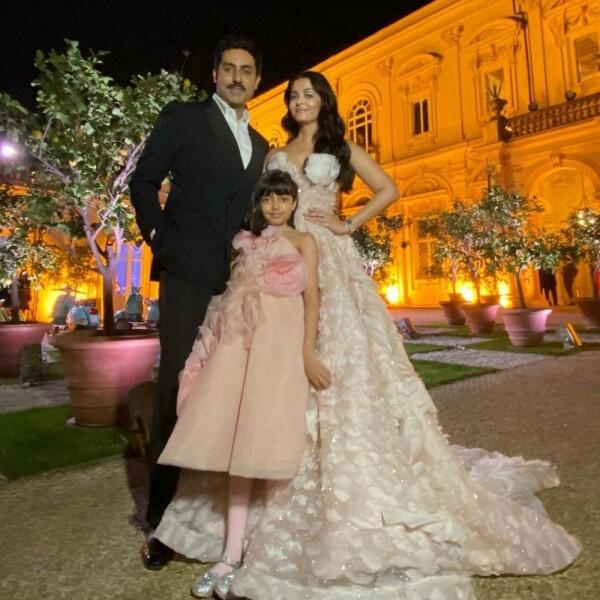 Rayakan Ultah ke-46 di Roma, 10 Momen Mesra Aishwarya Rai & Abhishek