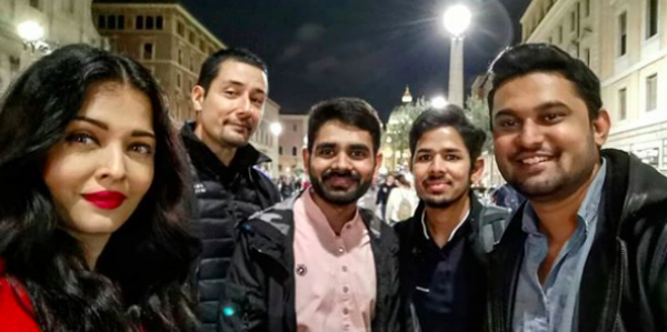 Rayakan Ultah ke-46 di Roma, 10 Momen Mesra Aishwarya Rai & Abhishek