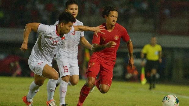 PSSI Bayar Kompensasi Rp3,9 Miliar jika Pecat Simon