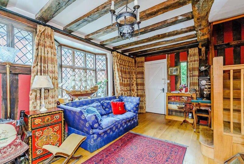 Godric's Hollow, Rumah Harry Potter di Inggris Kini Disewakan di Airbnb!