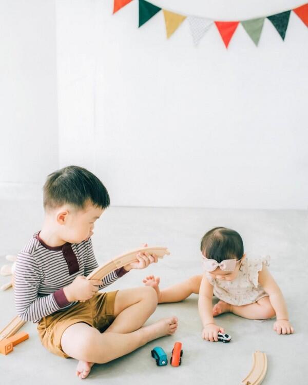 Gemas Banget! 10 Potret Kedekatan Wilford & Amelie, Anak Vania Larissa