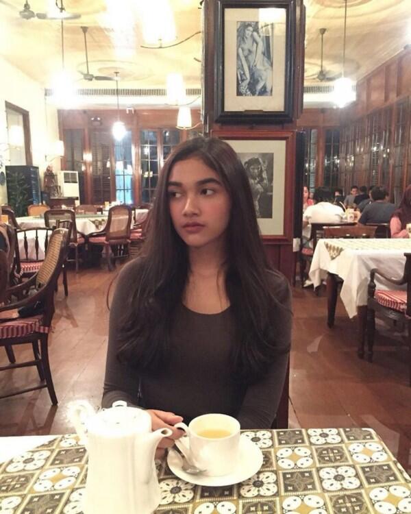 Terjun ke Dunia Hiburan, Ini 10 Pesona Natasha Keponakan Nafa Urbach