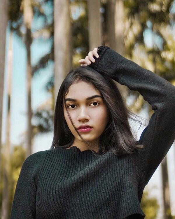 Terjun ke Dunia Hiburan, Ini 10 Pesona Natasha Keponakan Nafa Urbach