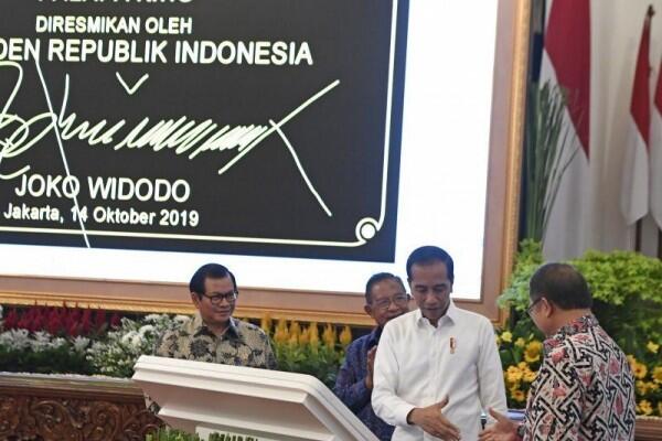 Studi: Indonesia Krisis Media Sosial karena Pemerintah Gemar Memblokir