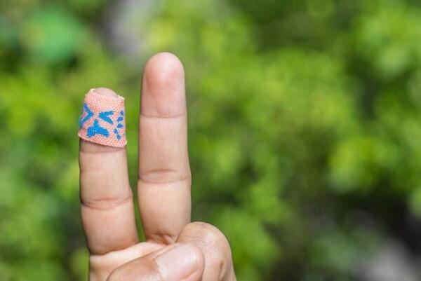Kenapa Paper Cut Terasa Sangat Sakit? Ini Penjelasannya Menurut Sains!