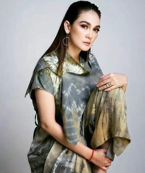 Nur Fatehah Mawardi, Adikku Inspirasiku