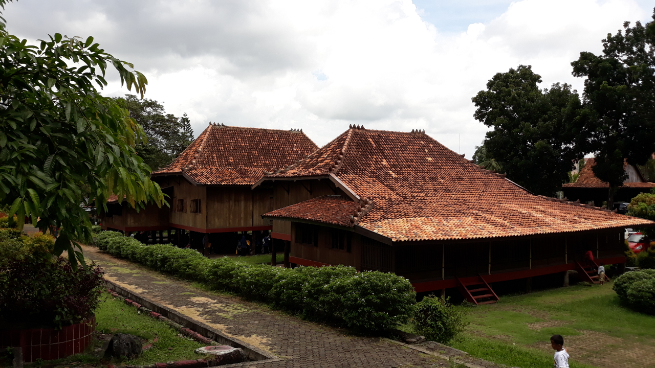 Museum Balaputera Dewa, Spot Foto yang Keren dan Penuh Sejarah