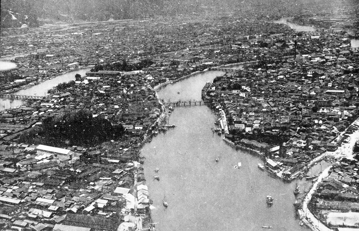 Foto-Foto Paling Langka Pemandangan Hiroshima Sebelum dan Sesudah Peristiwa Bom Atom