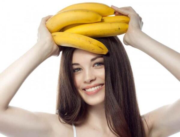 5 DIY Masker Rambut Alami yang Efektif Perangi Kerontokan