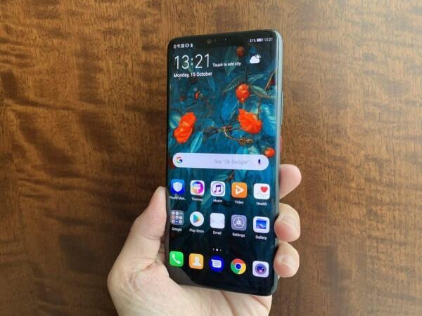 8 Smartphone Terbaru dengan Teknologi Reverse Wireless Charging